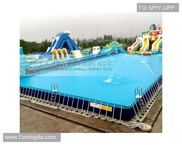 现代泳池设计理念与创新应用探讨打造舒适美观的水上乐园环境