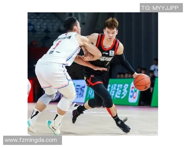 深圳篮球队灵活性排名创新高引发关注展现球队实力与潜力