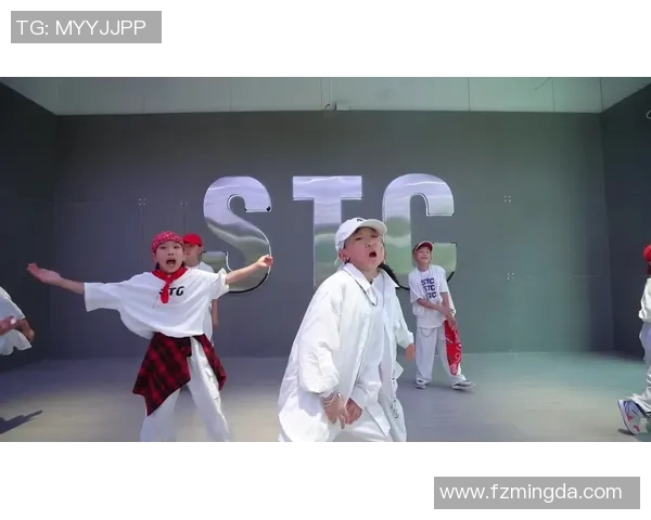 西安街舞队灵活性变革引发热议展现街舞文化新风貌 西安街舞队灵活性变革引发热议展现街舞文化新风貌