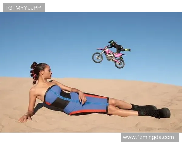 时尚泳衣潮流趋势解析 引领夏日海滩风尚与个性魅力